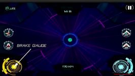 نمای داخل بازی Galaxy Racer مرحله شهاب سنگها