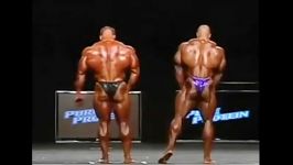 MrOlympia 2011 Jay Cutler vs Phil Heath