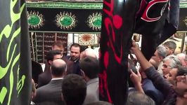 شهردار تهران در حال بازدید غرفه پرشین نوین پرچم