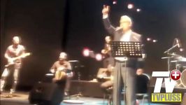 لحظه انفجار جمعیت در برج میلادوقتی مهران مدیری آهنگ هایده را خواند