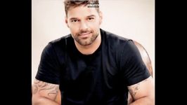 آهنگ e with me Ricky Martinمن عاشقشم 