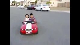کودک حرفه ای در رانندگی .. کارش حرف نداره