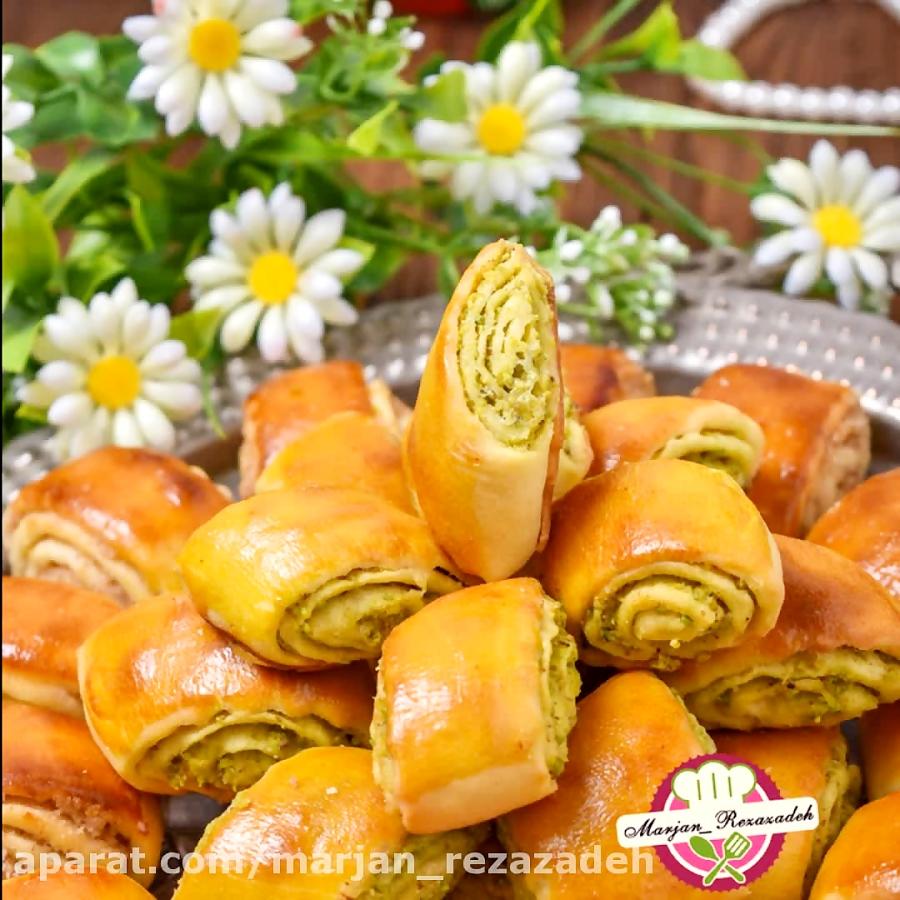 شیرینی نازک پسته قزوین  Qazvin Pistachio Sweets