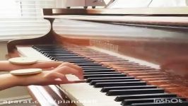 آموزش پیانو  ثابت نگه داشتن مچ دست