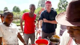 جاذبه های غذایی  صرف غذا درقطارهای ماداگاسکار