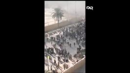 ویدئویی جدید حمله مردم عراق به سفارت آمریکا در بغداد