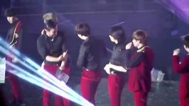 kyuhyun accidentally hitting siwon