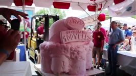 بزرگترین اسکوپ بستنی جهان ثبت رکورد جهانی گینس