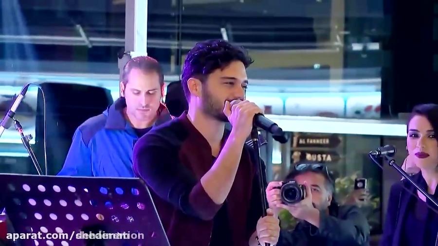 اجرای زنده آهنگ «ایچیمدکی دومان» الیاس یالچینتاش