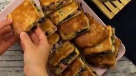 طرز تهیه یک پیراشکی گوشت خوشمزه لذیذ