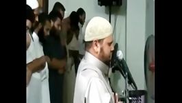 گریه کردن امام جماعت در هنگام خواندن سوره