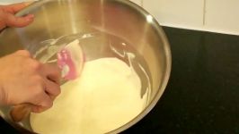 How to Make Whipped Cream Episode 7 طرز زدن خامه ،طرز تهیه خامه فرم گرفته ،خامه