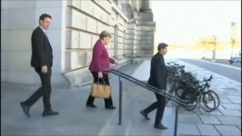 Différence entre Emmanuel Macron France et Angela Merkel Allemagne