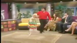 رقص سگ وانسان