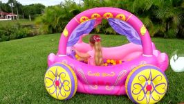 دیاناشو  دیانا روما Diana Pretend Play with Princess Carriage Inflatable Toy