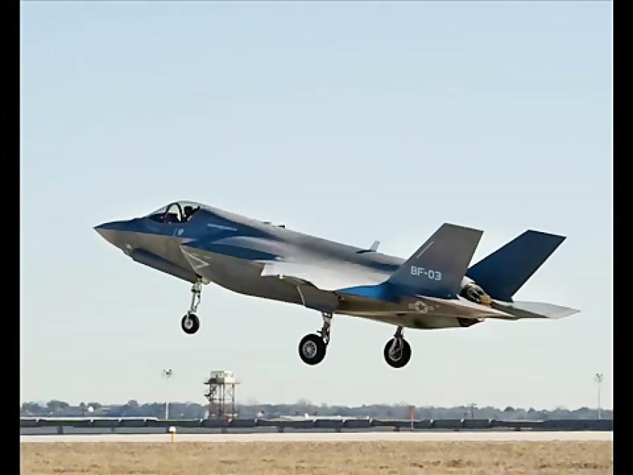 F 35 در مقابل سوخو T 50 PAK FA کدام برتر است؟