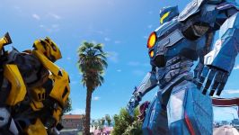 نبرد ابر قهرمانان PACIFIC RIM vs TRANSFORMERS  Bumblebee VS Gipsy Avenger