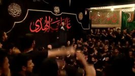 علی تنها وسط یه جاده یه مشت مردم بی اراده  حاج محمود کریمی