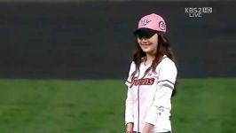 Park Min Young play baseball