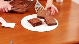 DOMO KUN BROWNIES  NERDY NUMMIES