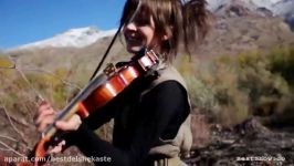 لیندزی استرلینگ یک اجرای پر انرژیElectric Daisy Violin