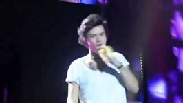 Harry Styles  BANANAS