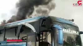 فیلم آتش سوزی اتوبوس پر مسافر در جاده سراوان مسافران تبریزی وحشت کردند