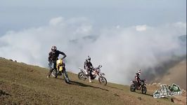 صعود اولین گروه موتورسوار به قله شاه معلم گیلان