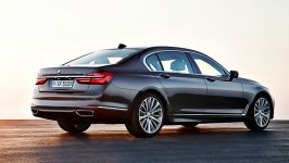 2016 BMW 7 Series vs Mercedes Benz S Class