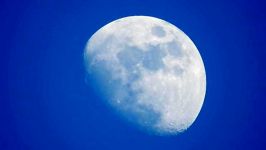 لنز نیکون قابلیت زوم 83x برابر عکاسی خود ماه