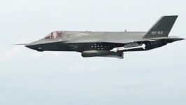 F 35B شلیک سلاح های هوایی