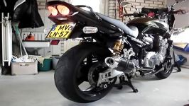 Yamaha XJR 1300 met Scorpion