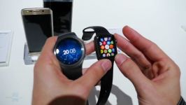 مقایسه Samsung Gear S2 Apple Watch ایفا ۲۰۱۵