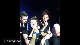 Larry Stylinson  Mirroring moments