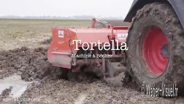 Travail du sol avec une machine à bêcher Tortella