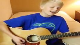 پسر خوش صدا carson lueders