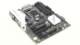 انباکسینگ مادربرد Asus Z170 A