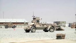 خودروی مین روب محافظت شده Husky MK III گونه 2 اپراتور