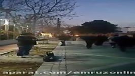 «ویولن» زدن حرفه ای جارو در «میدان ونک»