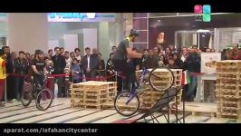 حرکات نمایشی دوچرخه سواران به مناسبت 22 بهمن