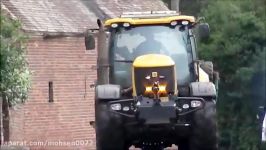 تراکتور jcb شخم زدن 70 هکتار در 6 ساعت 