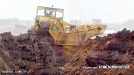 Deep ploughing Caterpillar D8H E