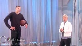 اسلم دانک شگفت انگیز ❤ارون گوردون❤ در The Ellen Show