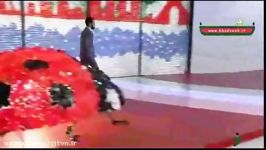 اجرای دیدنی اشکان خطیبی دربخش دوم مسابقه لباهنگ خندوانه