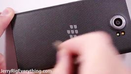 تست خم شدن  خش حرارات BlackBerry Priv