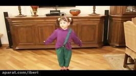 اجرای آهنگ گرجی წვიმა იყო توسط کودک شیرین 5 ساله گرجی