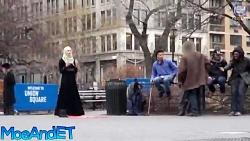 دوربین مخفی ، نماز خواندن زن محجبه در نیویورک