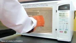 Casting and running agarose gels