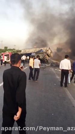 حوادث تصادف دوتریلی وآتش گرفتنشان دراهواز