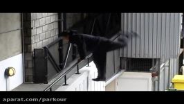 Learn Freerunning and Parkour  Turn Vault